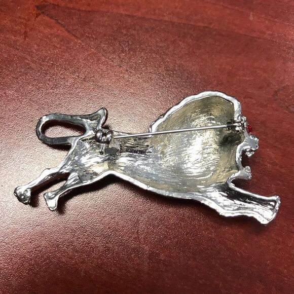 Lion Silver Tone Brooch White Rhinestone - Picture 2 of 2